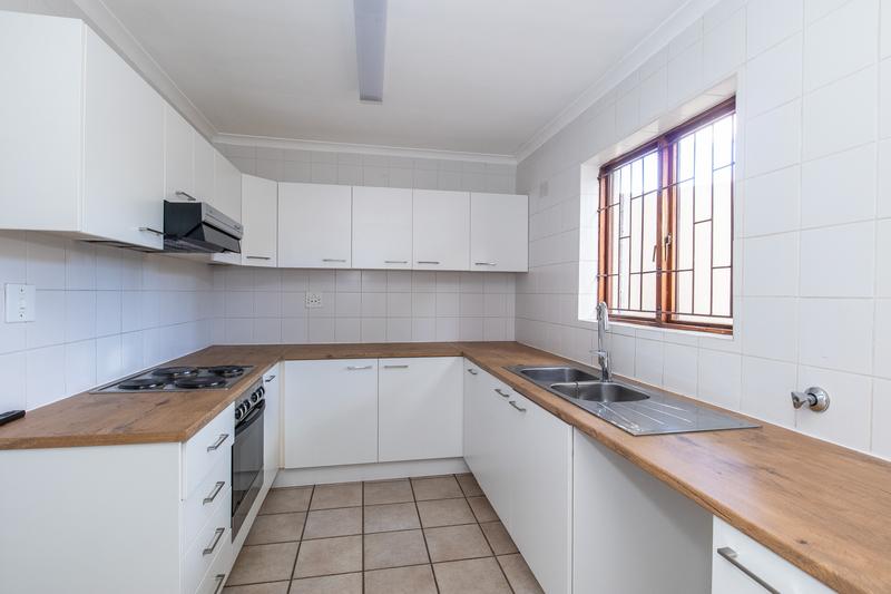 To Let 3 Bedroom Property for Rent in Diep River Western Cape